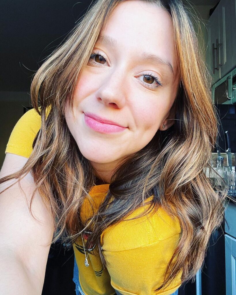 Emily Lynne Berthold: Meet Kate McKinnon's Sister