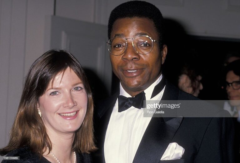 Rhona Unsell The Untold Truth About Carl Weathers' ExWife