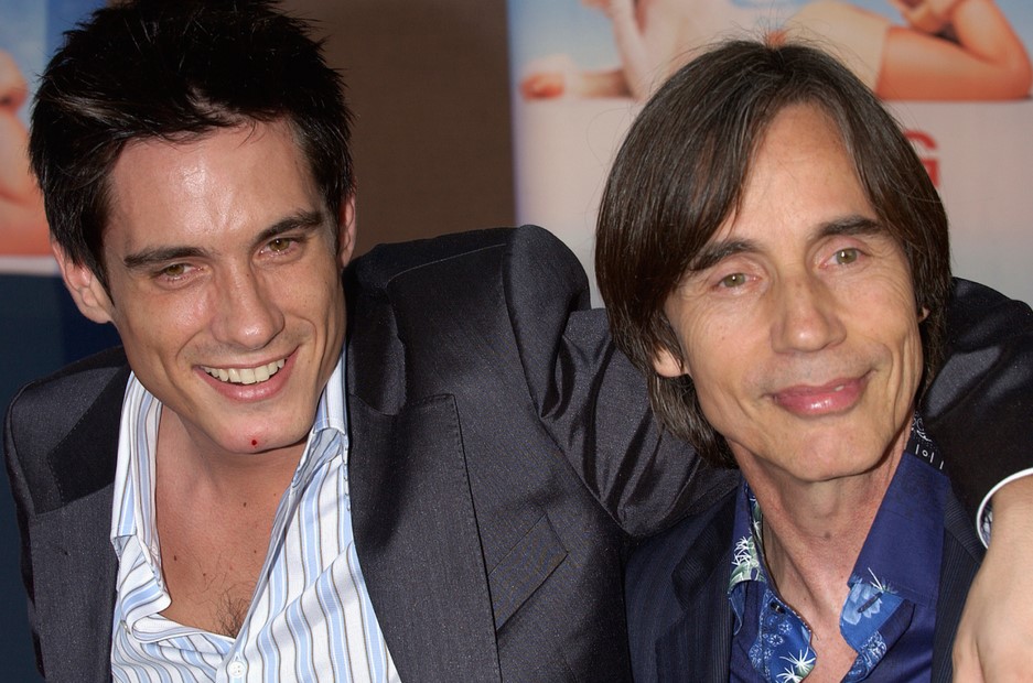 Jackson Browne Announces Death of His Son Ethan Browne — Cause of Death Undetermined After He Was Found Unresponsive at Home