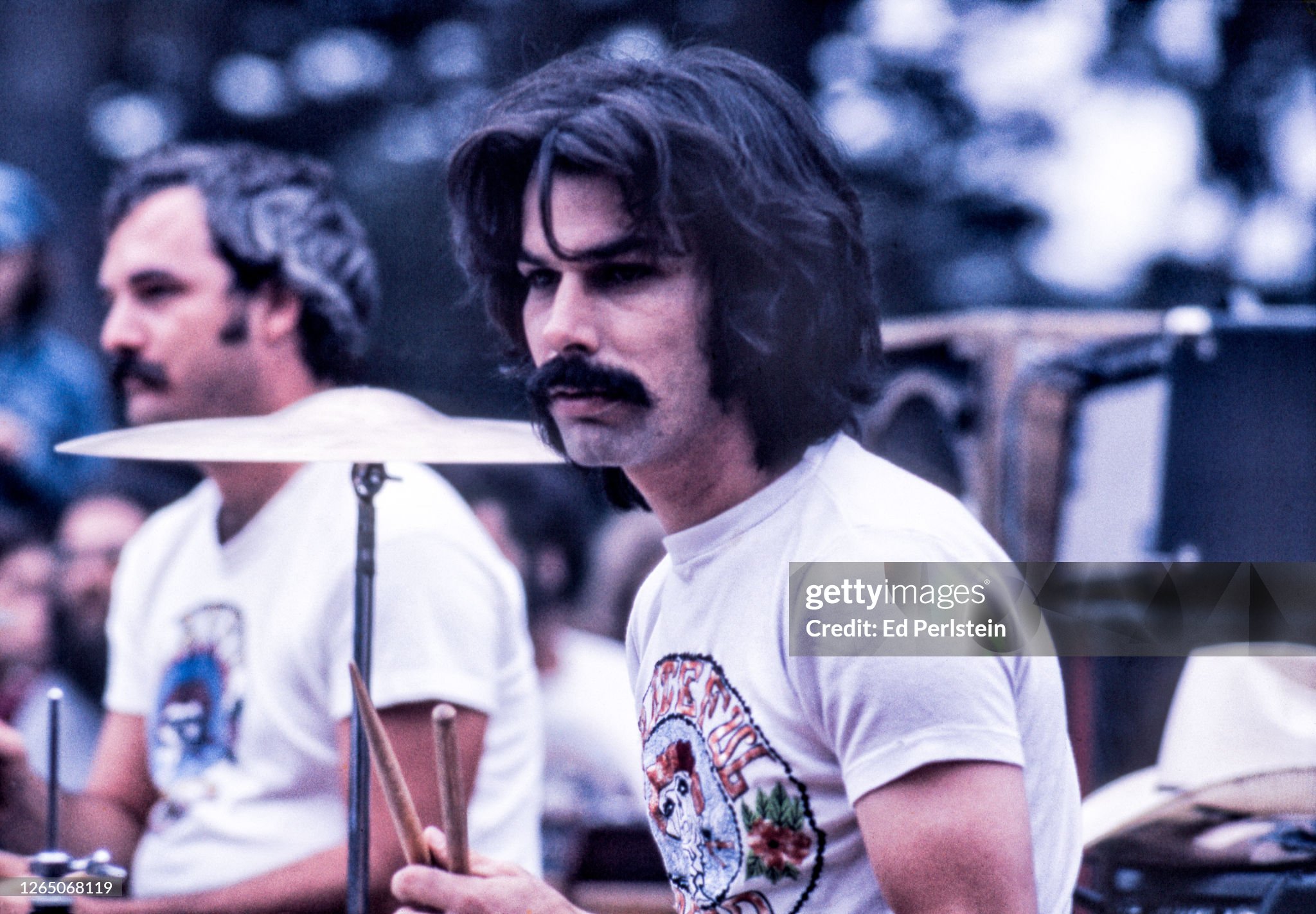 Emotional Tribute: Mickey Hart Pays Tribute to Donna Jean Godchaux
