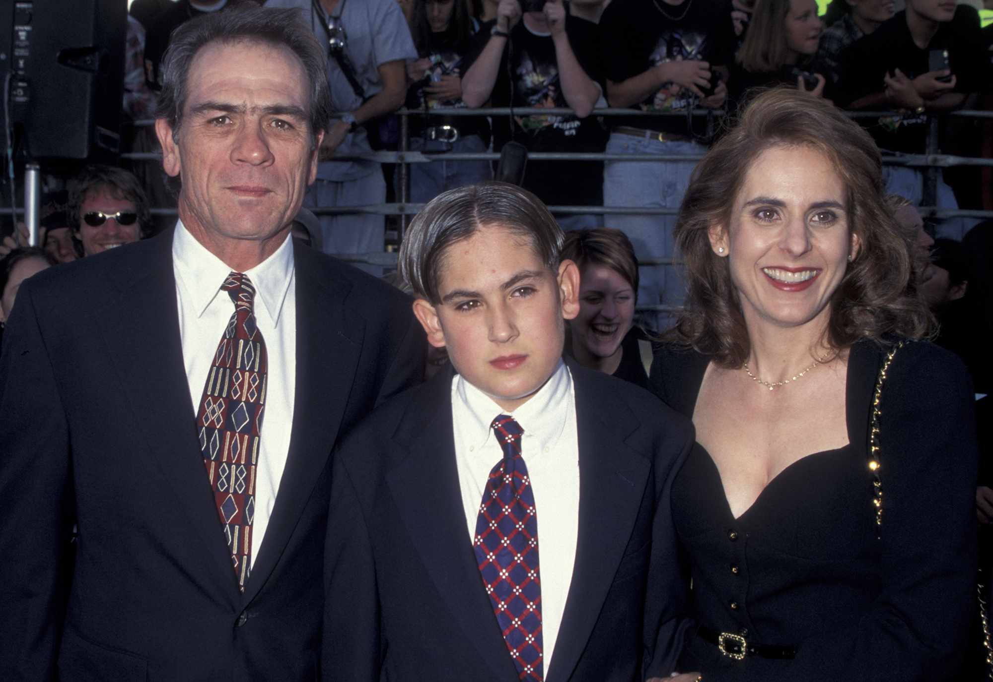 Who Is Austin Leonard Jones? Inside the Life of Tommy Lee Jones’ Son Amid Renewed Focus on Kimberlea Cloughley and the Tragic Loss of Victoria