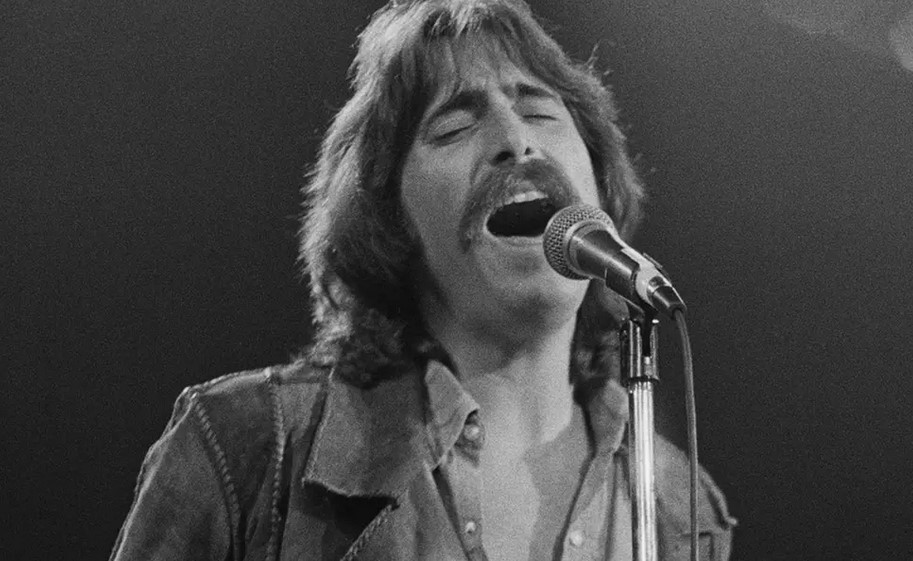 Who Is Robin Silna? Inside the Life of Chuck Negron’s Ex-Wife as the Three Dog Night Icon Is Remembered at 83
